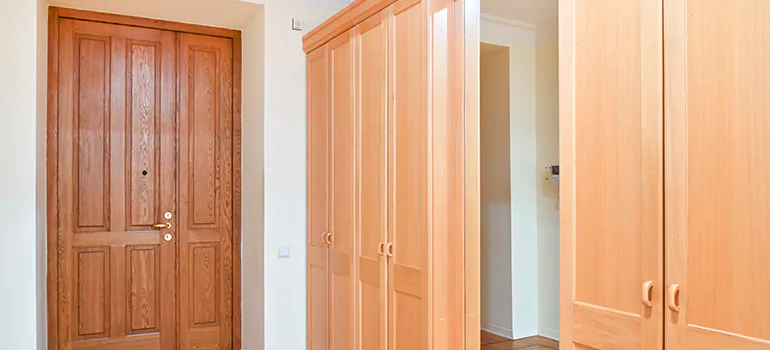 Glass Closet Door Repair in Daly City, CA